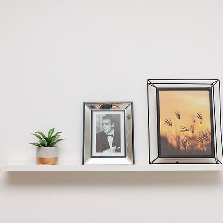 Beautiful 2-Bedroom Apartment Near Schoenbrunn Vídeň Exteriér fotografie