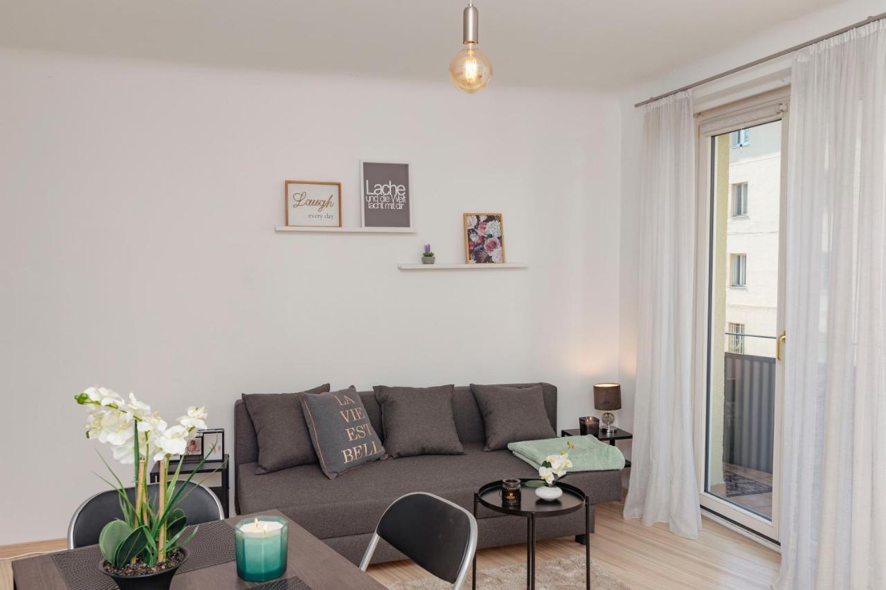 Beautiful 2-Bedroom Apartment Near Schoenbrunn Vídeň Exteriér fotografie