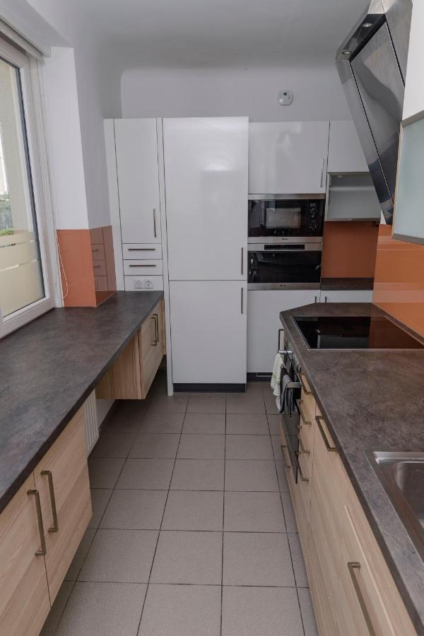 Beautiful 2-Bedroom Apartment Near Schoenbrunn Vídeň Exteriér fotografie